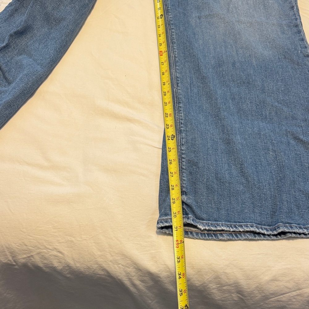 American Eagle Outfitters Light Blue Flare Jeans - Picture 7 of 12